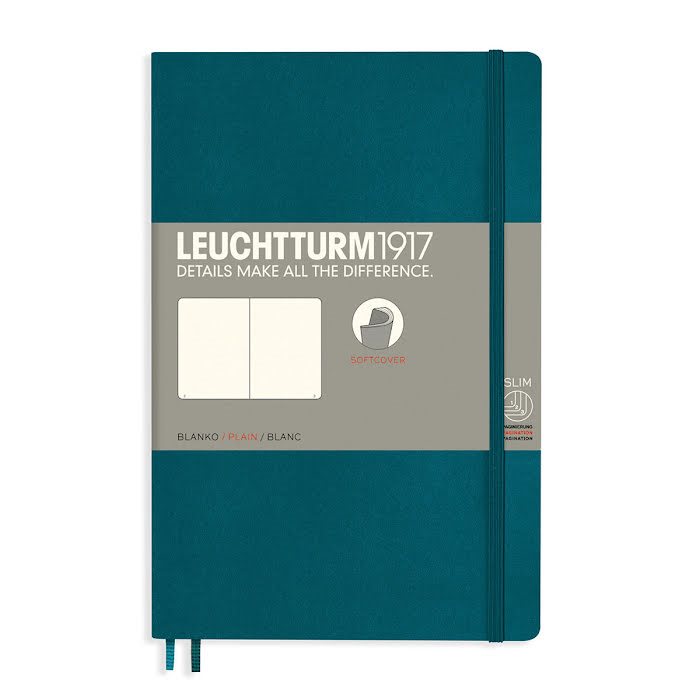 Anteckningsbok Leuchtturm1917 B6 Soft Olijerad Pacific Green